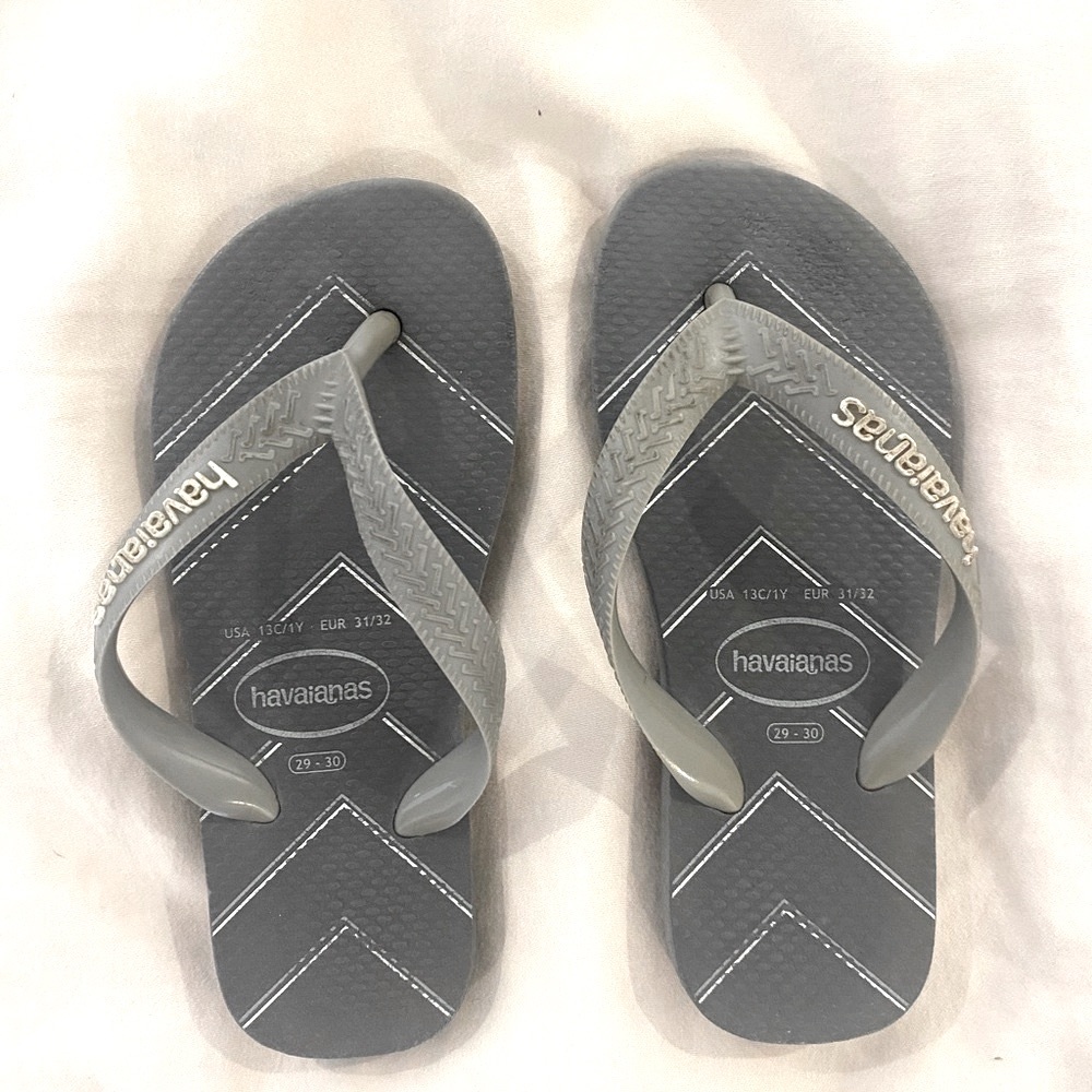 Havaianas Gray Flip Flops
